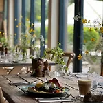 Villa The Stable Yard House At Burtown House & Gardens