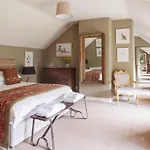 Villa The Stable Yard House At Burtown House & Gardens