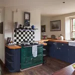 The Stable Yard House At Burtown House & Gardens