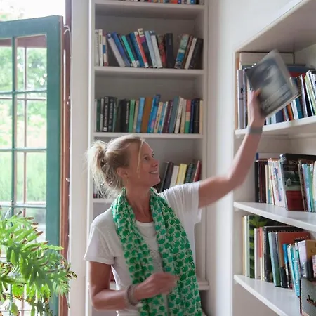 The Stable Yard House At Burtown House & Gardens *