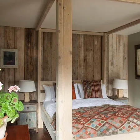 The Stable Yard House At Burtown House & Gardens Вилла