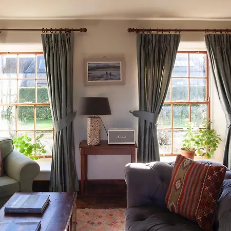 The Stable Yard House At Burtown House & Gardens * Athy