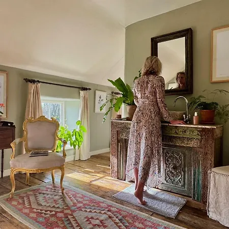 The Stable Yard House At Burtown House & Gardens וילה *