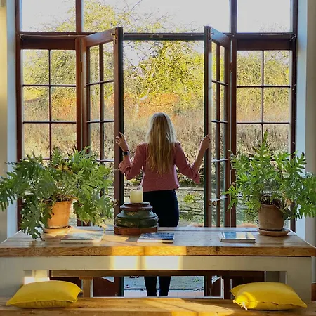 The Stable Yard House At Burtown House & Gardens Βίλα