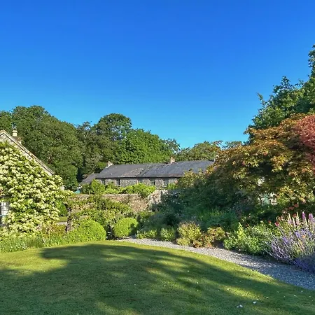 The Stable Yard House At Burtown House & Gardens וילה *