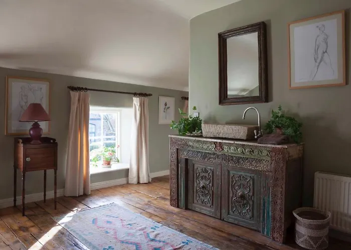 ヴィラ The Stable Yard House At Burtown House & Gardens アシー