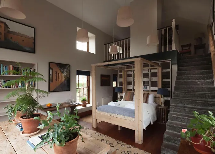 ヴィラ The Stable Yard House At Burtown House & Gardens アシー