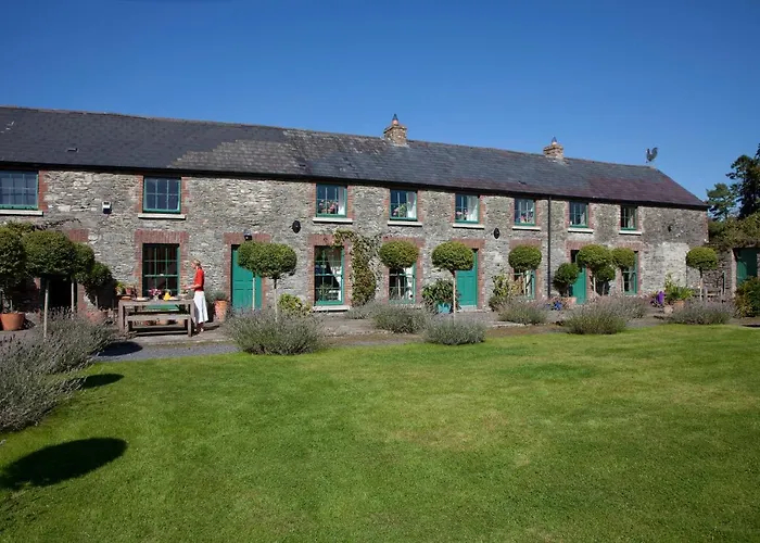 ヴィラ The Stable Yard House At Burtown House & Gardens アシー