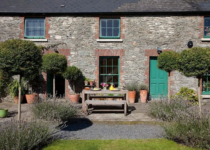 The Stable Yard House At Burtown House & Gardens ヴィラ アシー